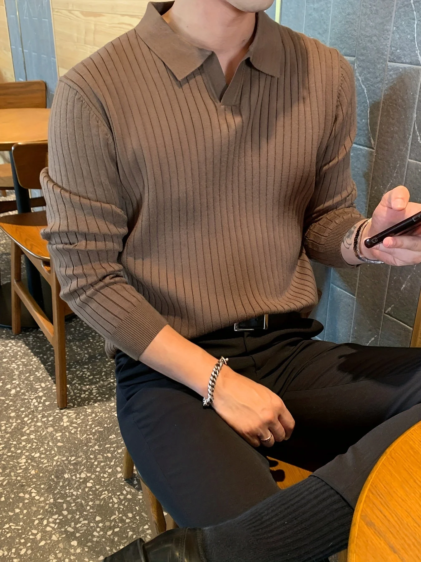 Alcmeon® | Zenith Soho Textured V-Neck Pullover - Image 16