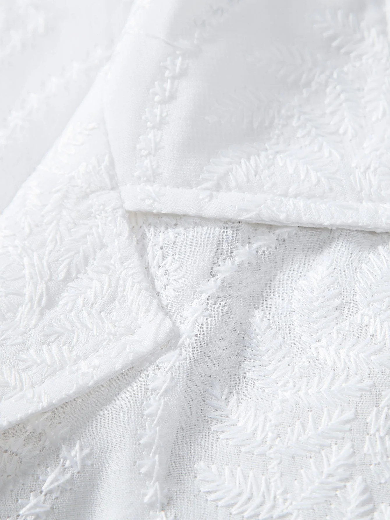 Aldar® | Embroidered Floral Cuban Shirt - Image 5