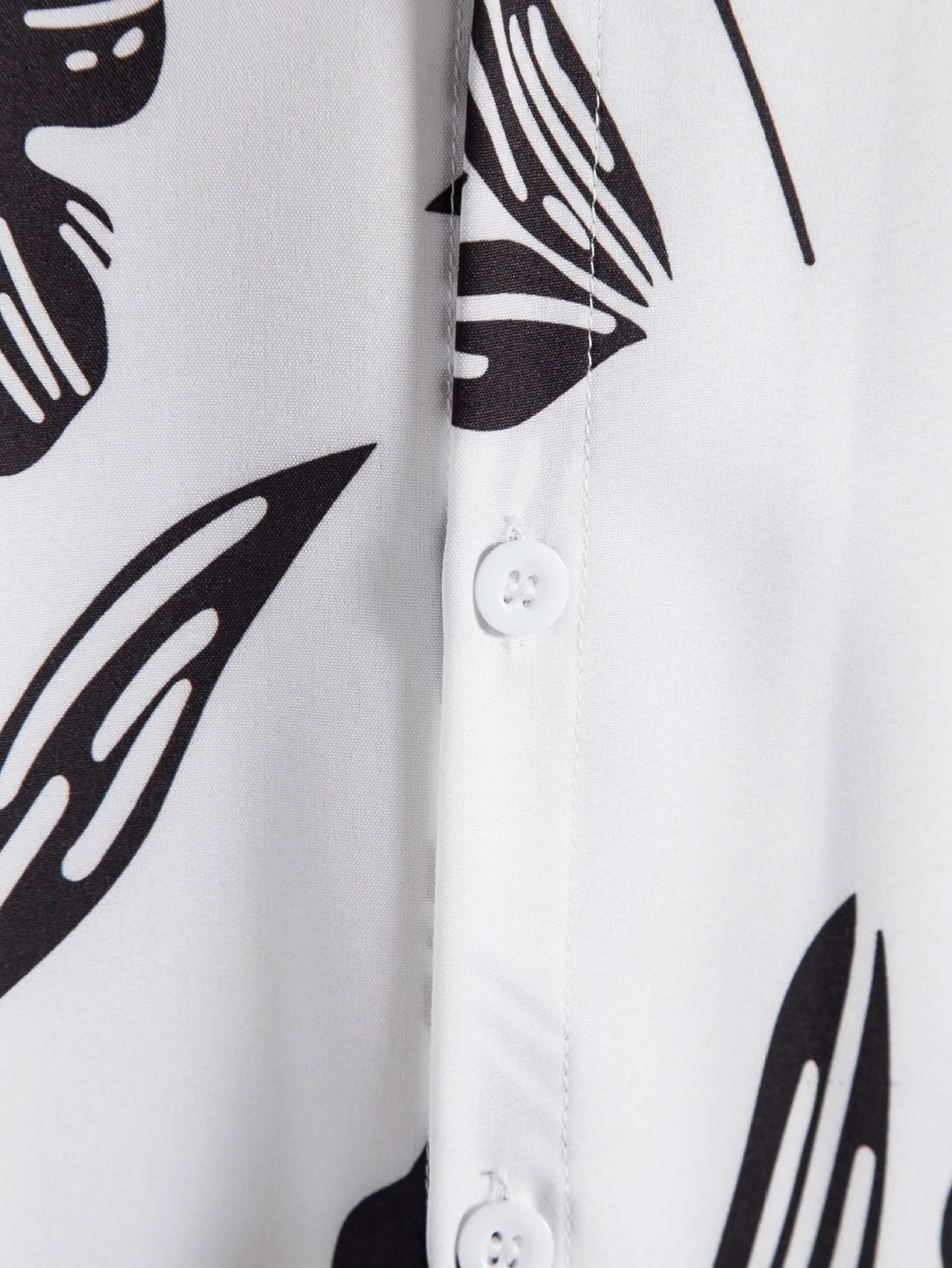 Alyosha® | Floral Print Button Up Shirt - Image 4