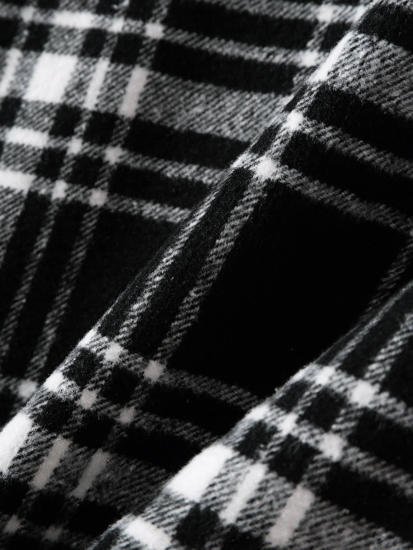 Arney® | Patchwork Flannel Plaid Overshirt - Image 5