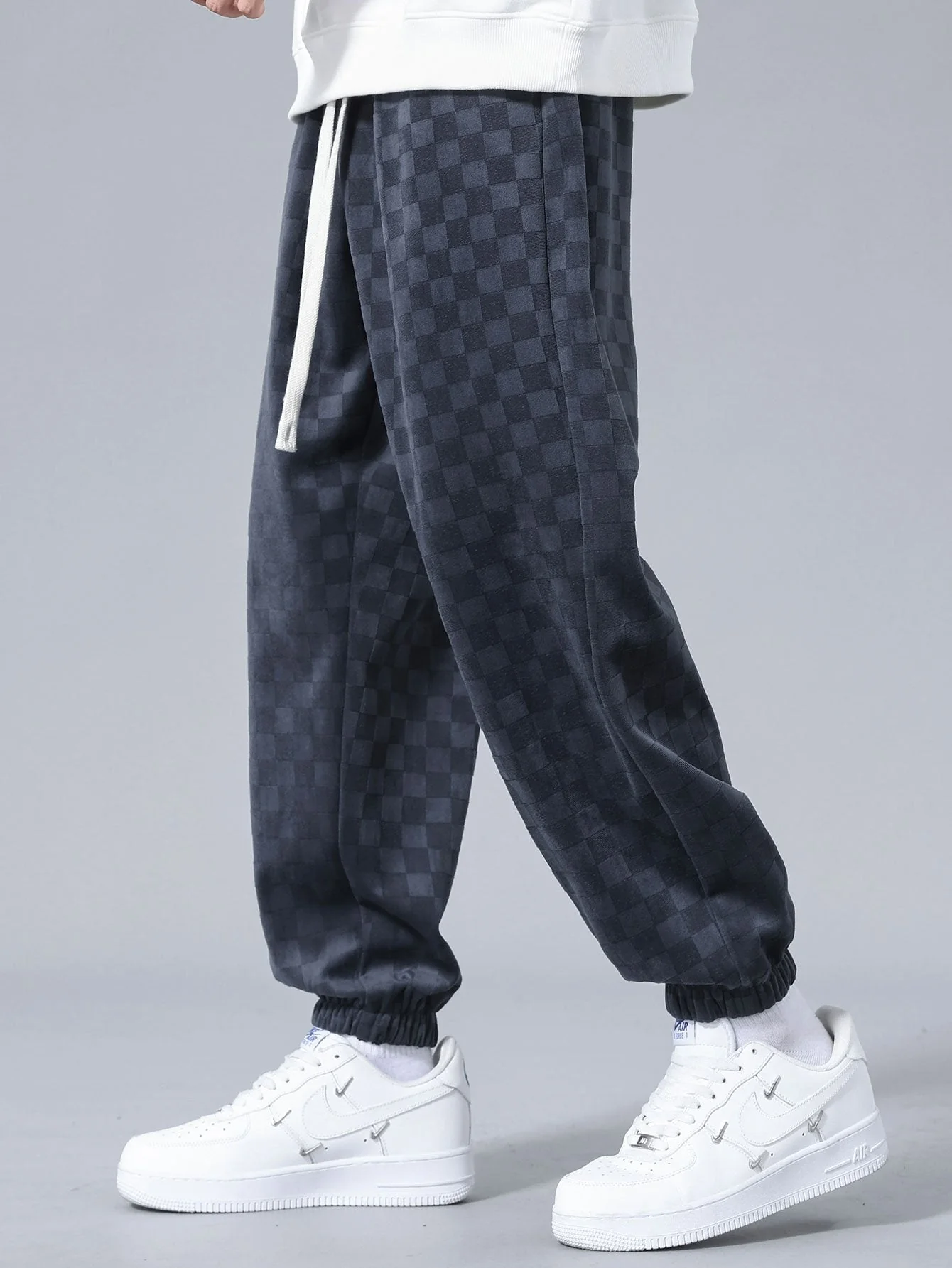 Baasan® | Checkerboard Jogging Pants