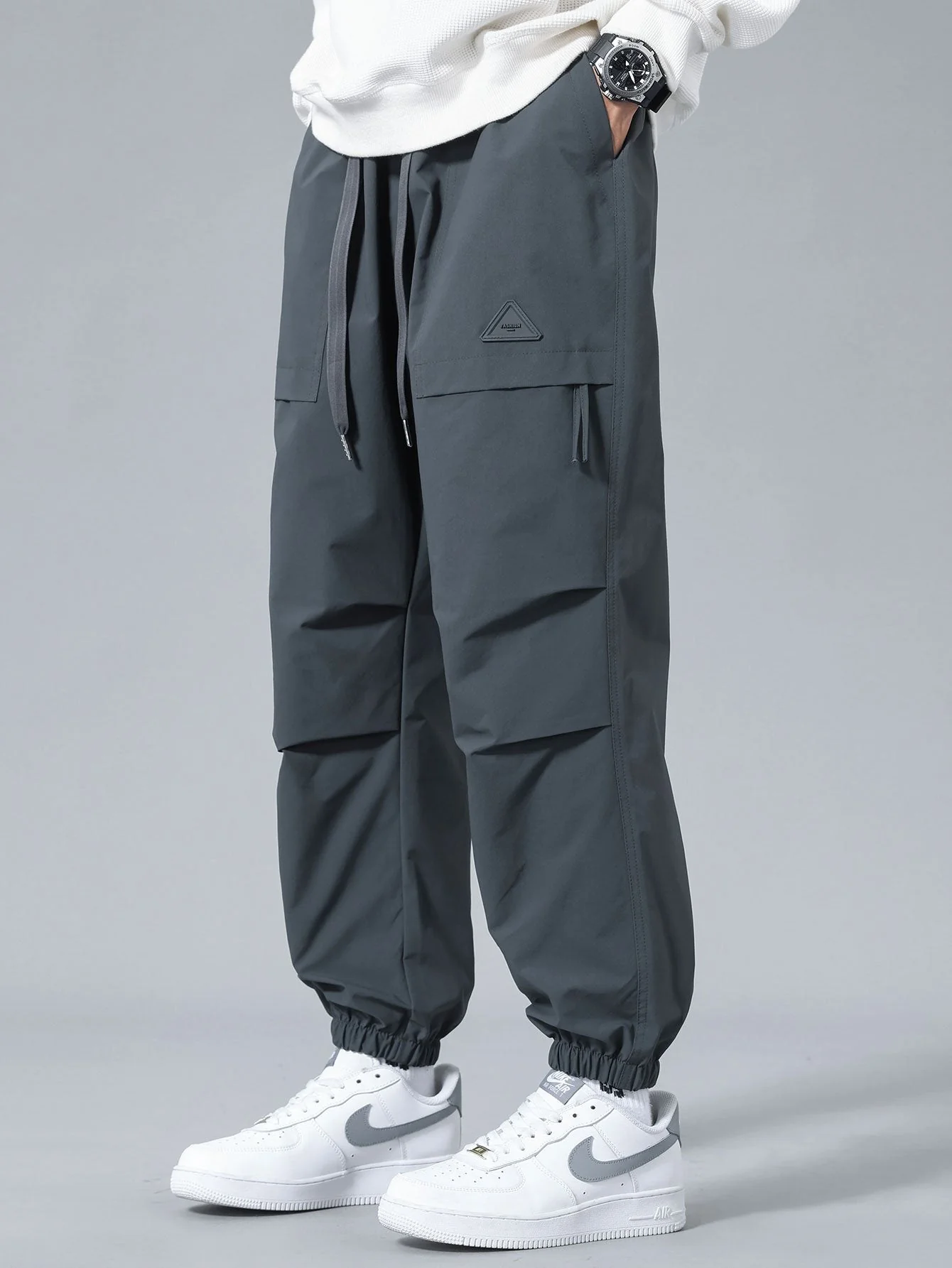 Chuck® | Drawstring Jogging Pants - Image 7