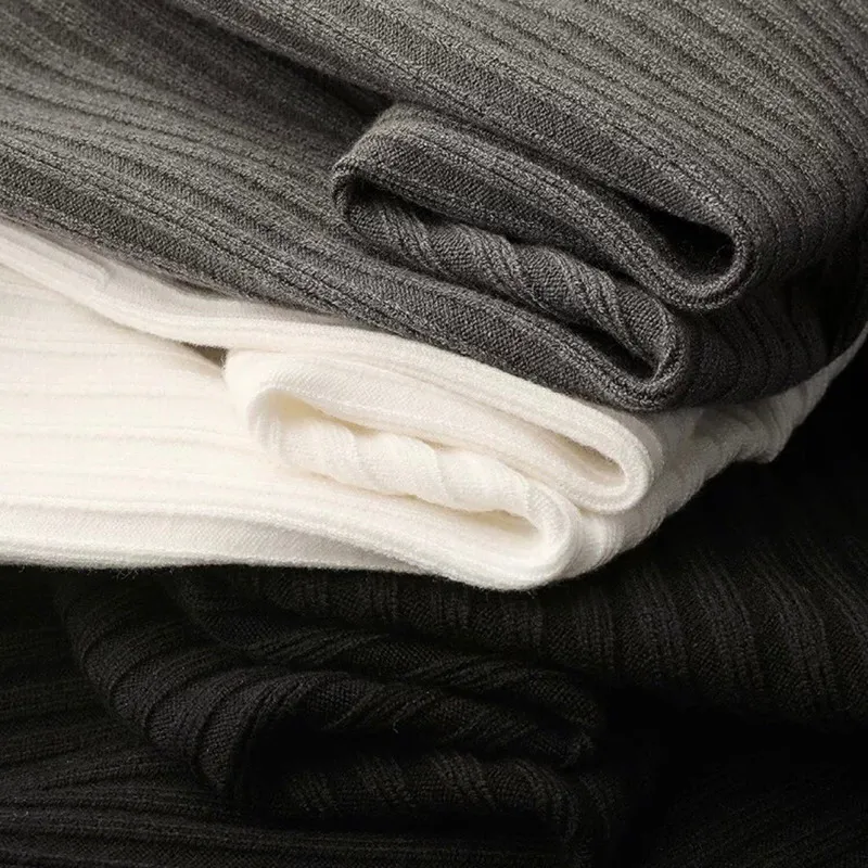 Edelmiro® | Lightweight Long-Sleeved Striped Polo Shirt - Image 3