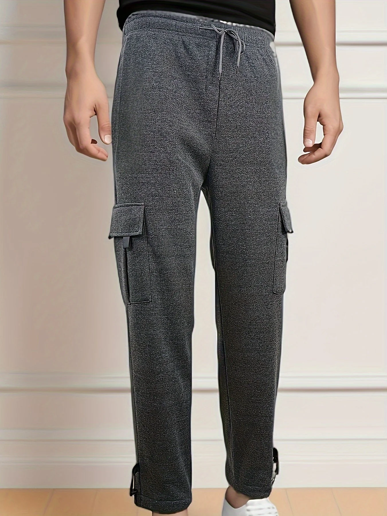 Finlay® | The Cargo Turned Into Sweatpants - Image 2