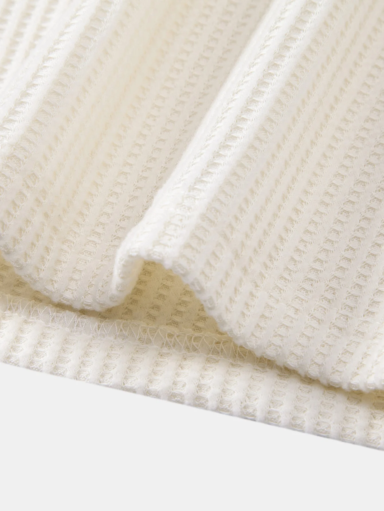 Isaías® | Long Sleeved Knitted Waffle Polo Shirt - Image 4