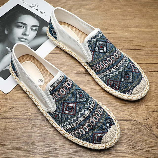 Kahlo® | Fashionable Graffiti Slipper - Image 7