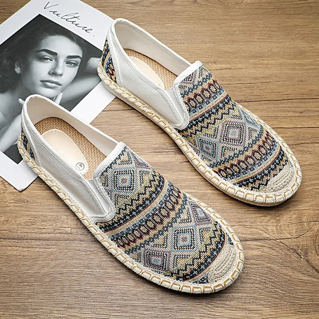 Kahlo® | Fashionable Graffiti Slipper - Image 8