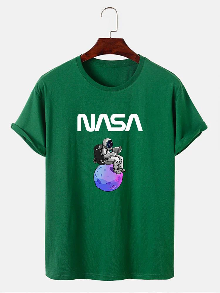 Klaus® | Astronaut Reading Book Print T-Shirt - Image 10