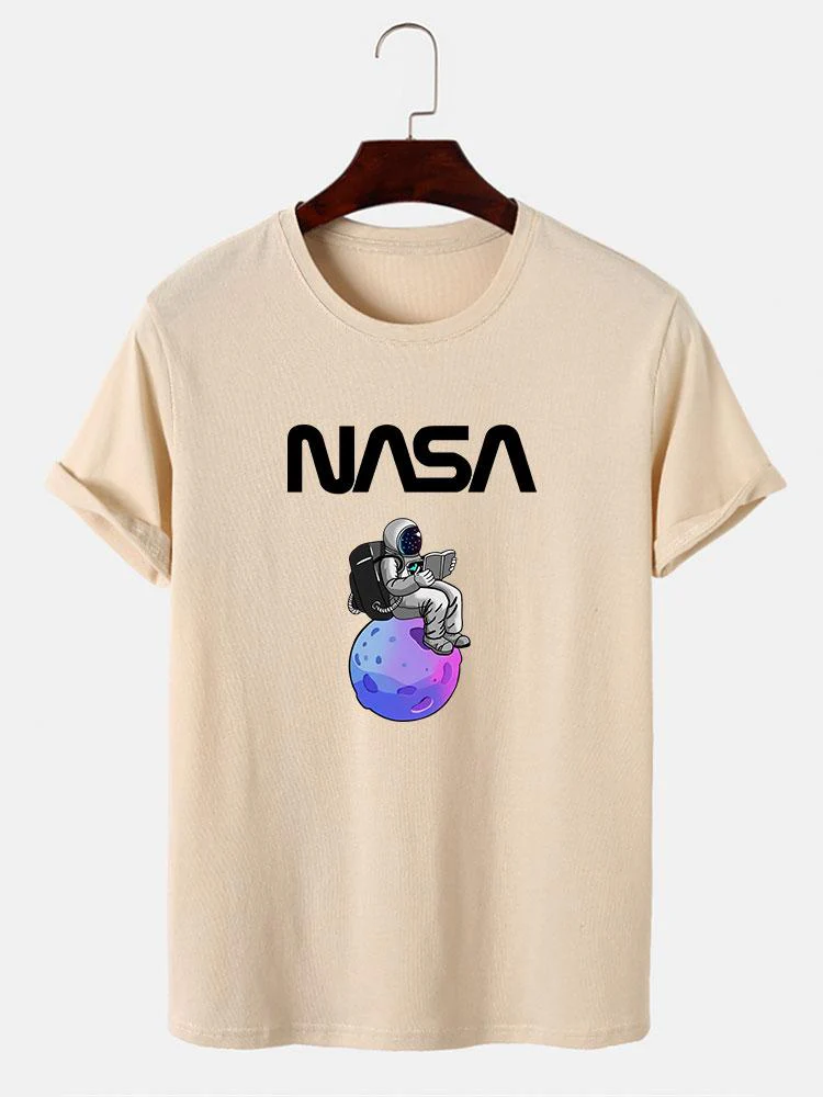 Klaus® | Astronaut Reading Book Print T-Shirt - Image 3