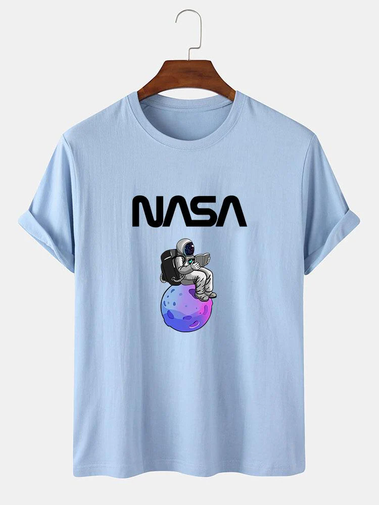 Klaus® | Astronaut Reading Book Print T-Shirt - Image 4