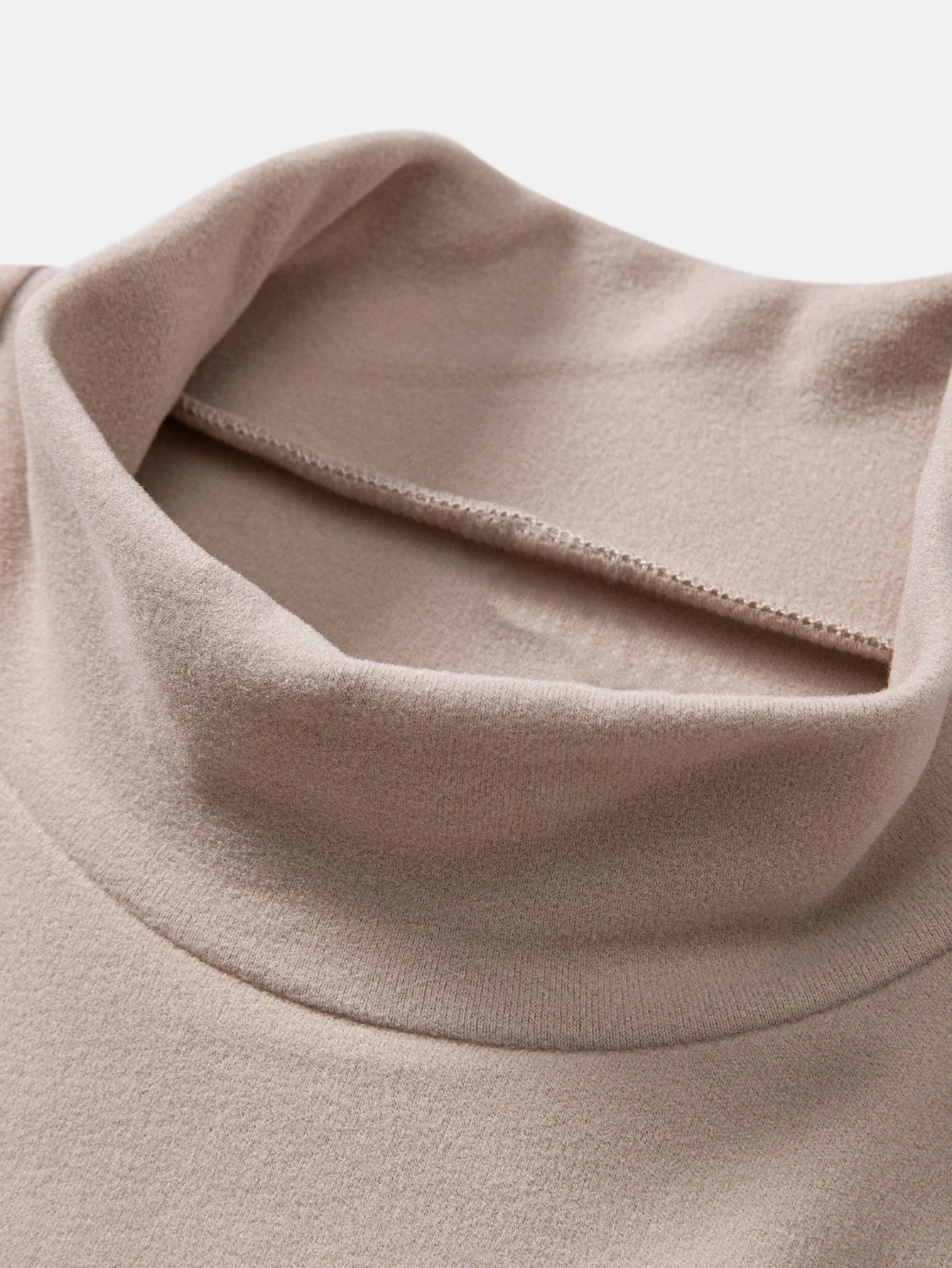Levin® | Long Sleeve Mock Neck T-Shirt - Image 16