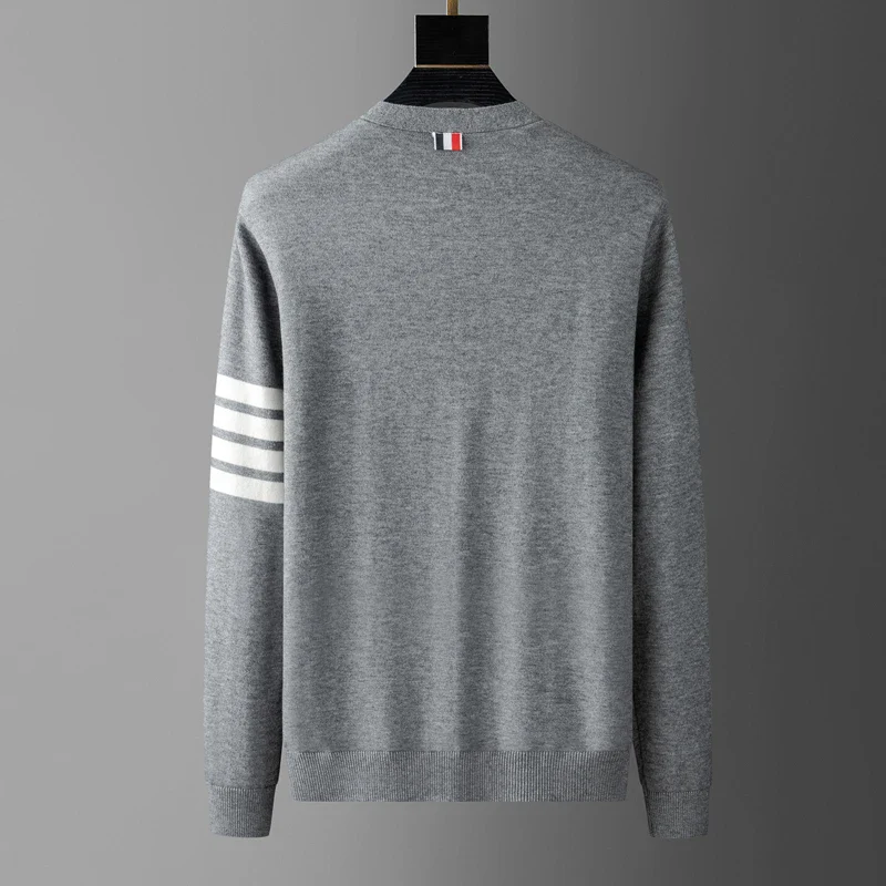 Lincoln® | Premium Cardigan - Image 2