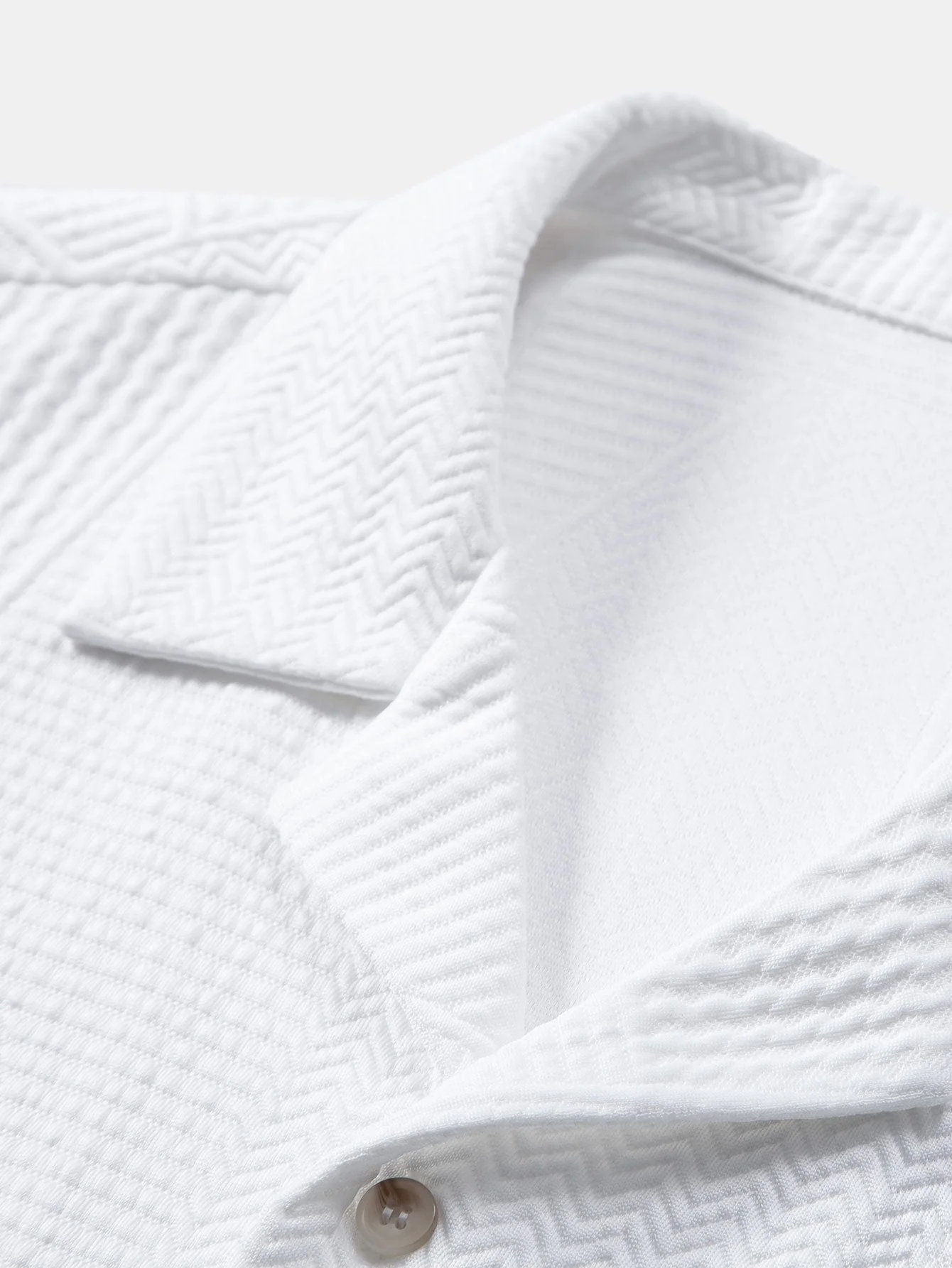 Luciano® | Short Sleeve Cuban Shirt With Geometric Texture - Image 9