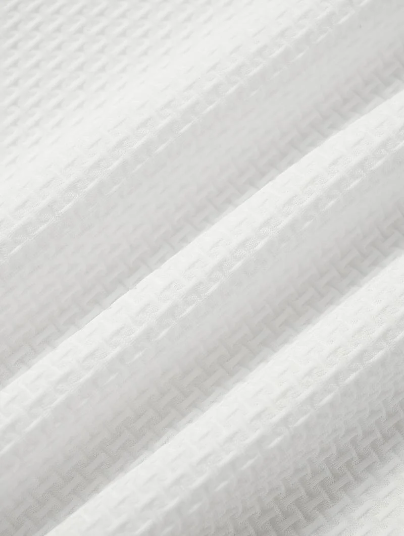 Luz® | Casual, Breathable Short-Sleeved Shirt With Half Buttons - Image 3