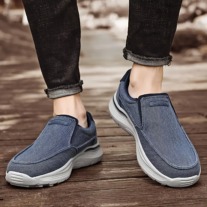 Miqueas® | Classic And Comfortable Summer Sneakers - Image 2