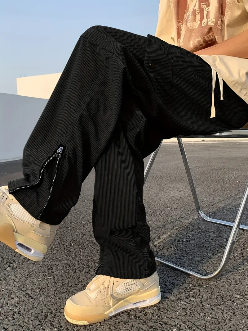 Salomón® | Classic Multi-Pocket Cargos - Image 2